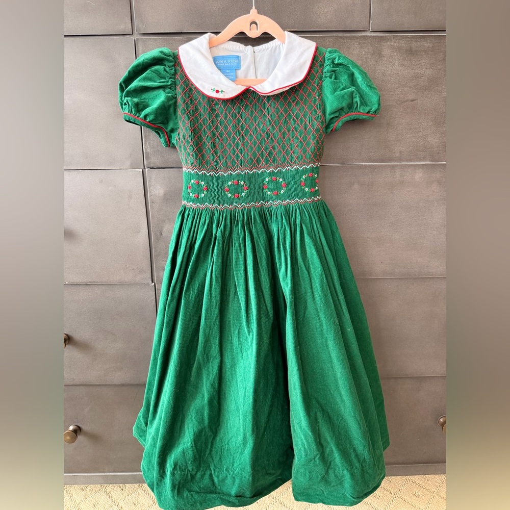 Anavini Hand Smocked Christmas Dress with Puff Sleeves and courderoy material 6X